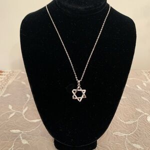 Sterling Silver Cubic Zirconia Star of David Necklace - NEW